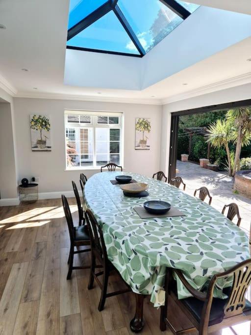 Large 4 Bedroom House On The River Wensum Sleeps 13 Νόργουιτς Εξωτερικό φωτογραφία