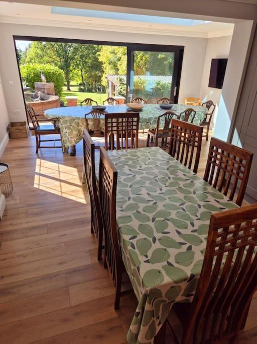 Large 4 Bedroom House On The River Wensum Sleeps 13 Νόργουιτς Εξωτερικό φωτογραφία