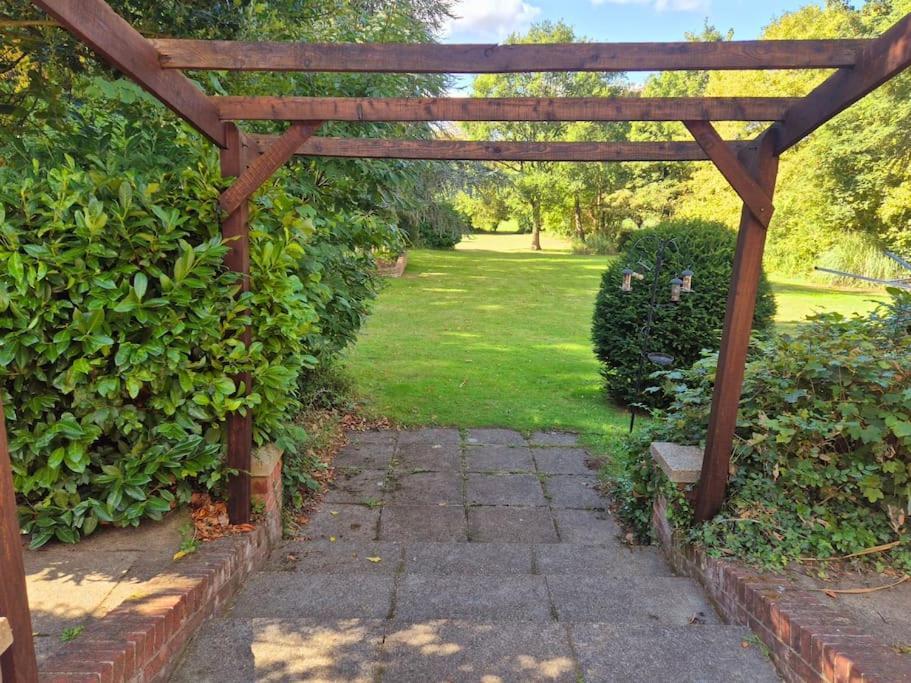 Large 4 Bedroom House On The River Wensum Sleeps 13 Νόργουιτς Εξωτερικό φωτογραφία